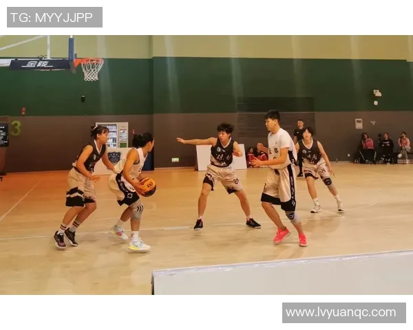 杭州篮球队与重庆篮球队耐力对决赛后分析与反思